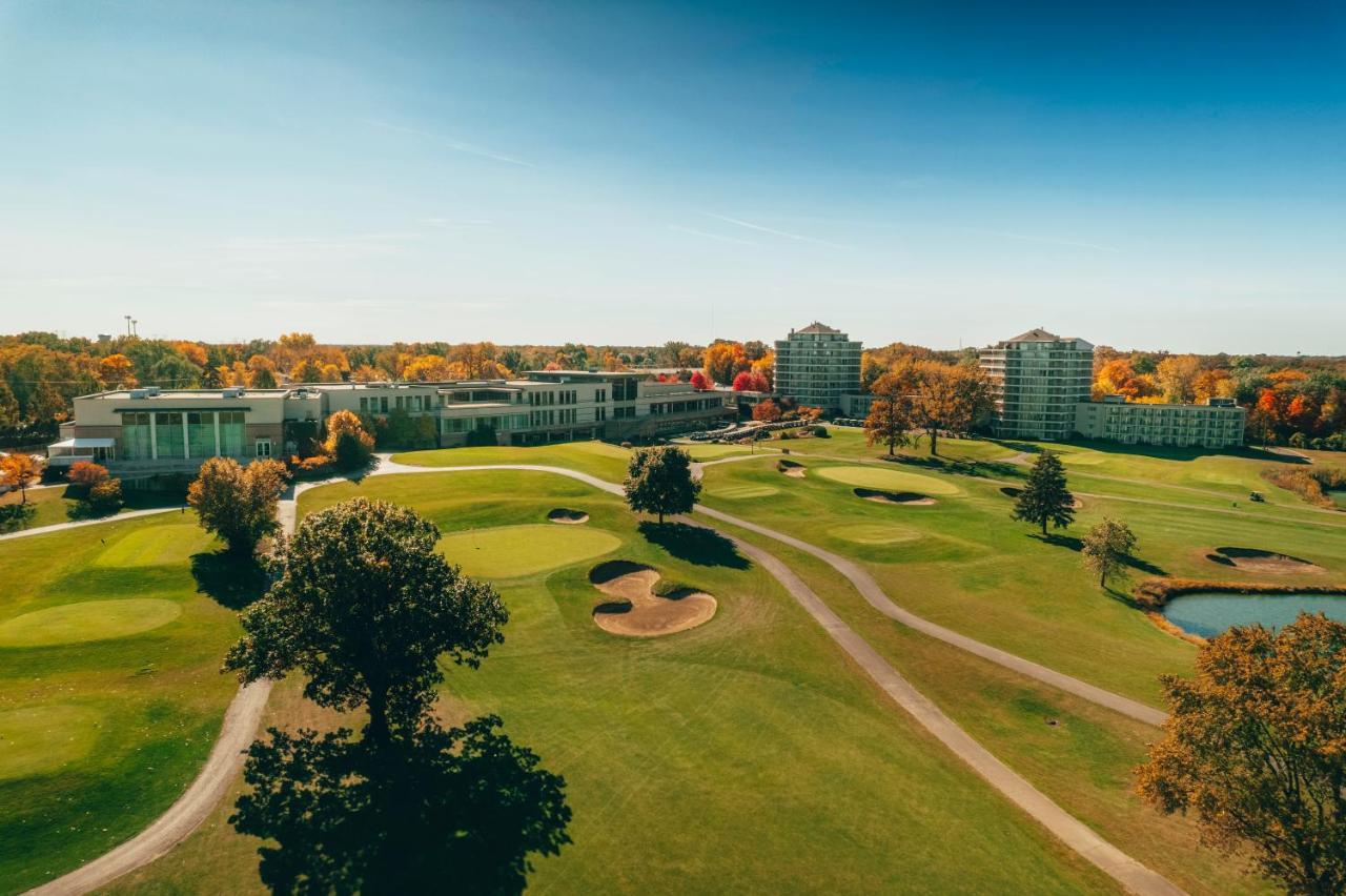 Eaglewood & Resort